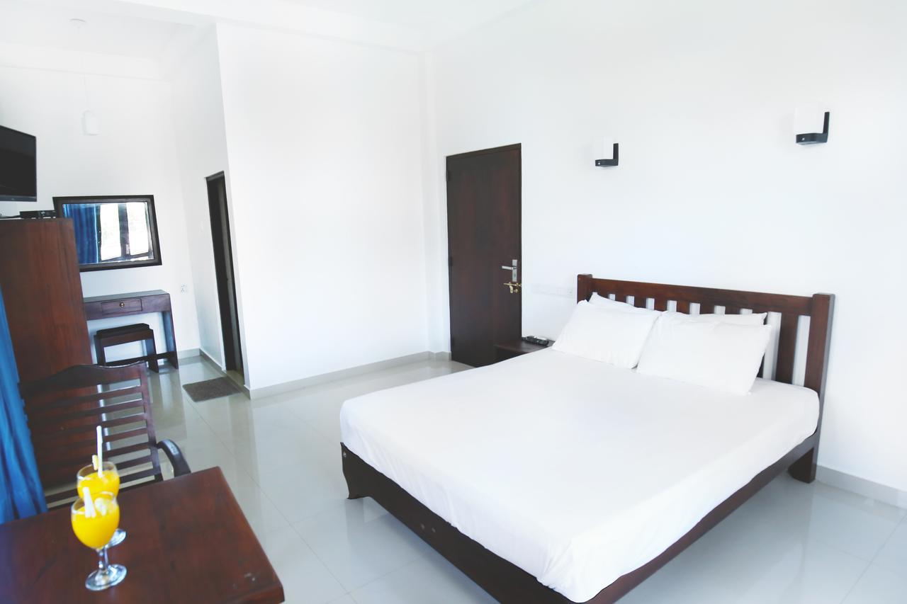 Kaminrich Cottage Matara Exterior photo